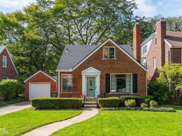 House for sale in Grosse Pointe, Wayne County