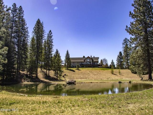 House for sale in Sagle, Idaho