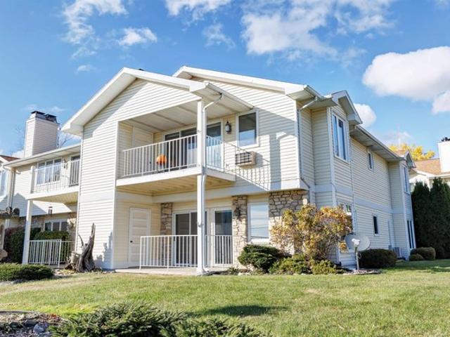 Condo for sale in Sturgeon Bay, Wisconsin