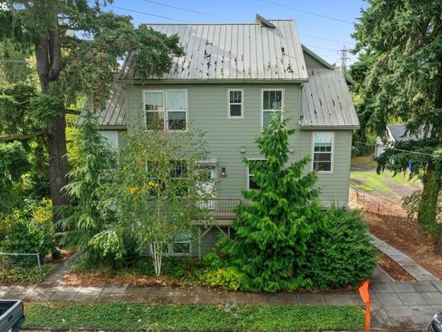 House for sale in Oregonia