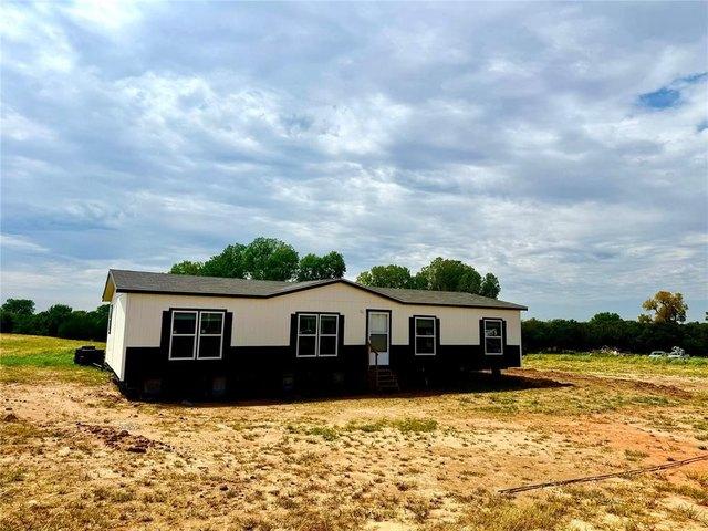 House for sale in Yukon, Oklahoma