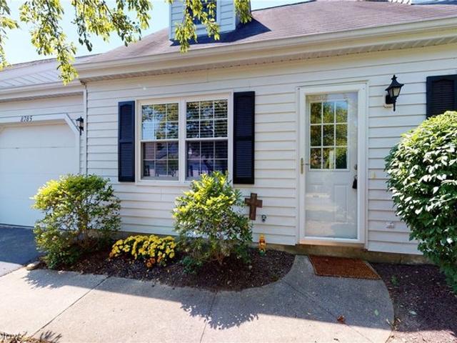 Condo for sale in Chagrin Falls, Cuyahoga County