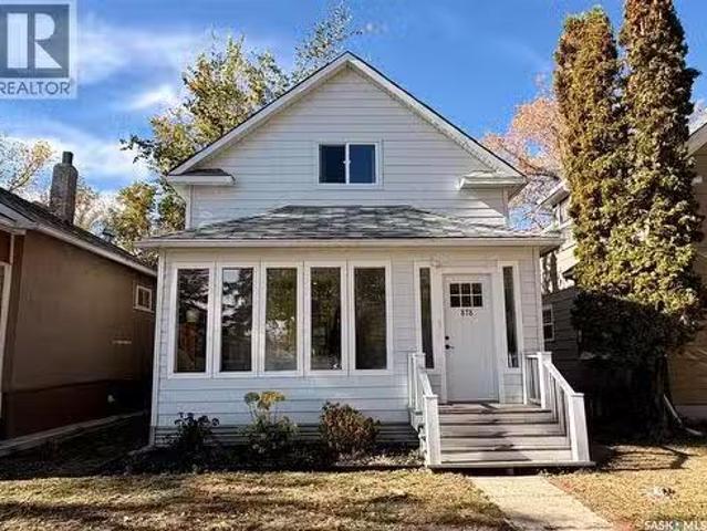 House for sale in Moose Jaw, Saskatchewan