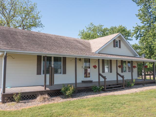 House for sale in Sims, Illinois