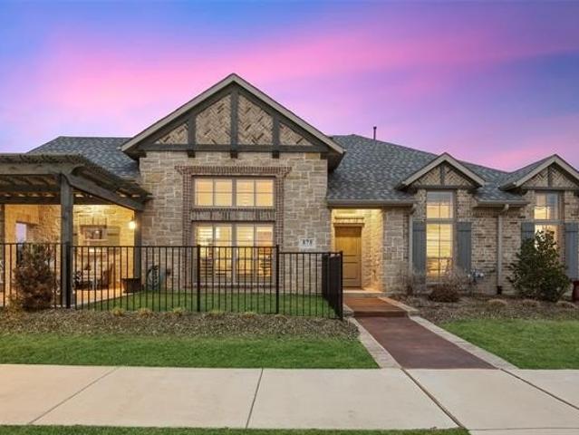 Townhouse for sale in Arlington, Texas