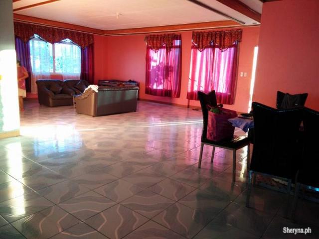878sqm Beachfront House, Cabangan, Zambales