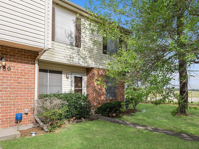 Townhouse for sale in Jefferson, Texas