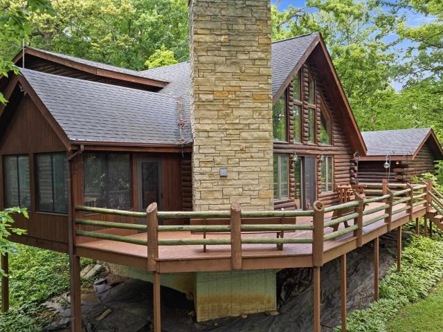 House for sale in Hanover, Illinois