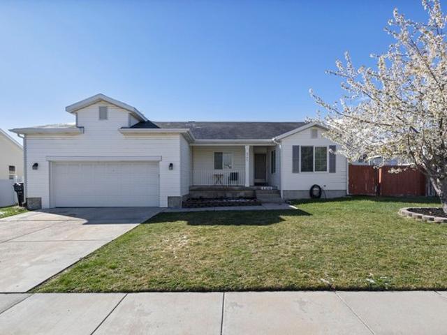 House for sale in Magna, Utah