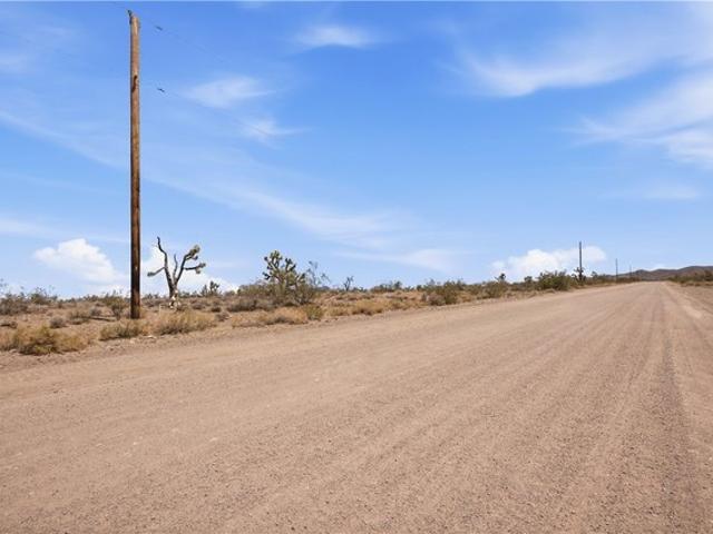 Land for sale in Willow Beach, Arizona