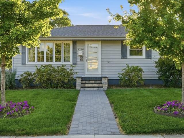 House for sale in Munster, Indiana
