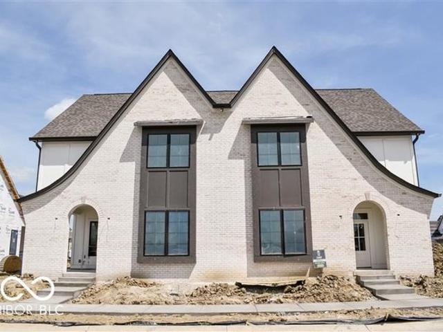 Townhouse for sale in Zionsville, Indiana