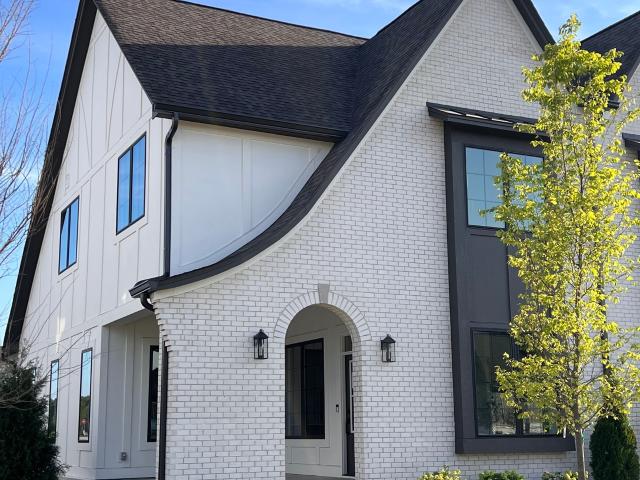 Townhouse for sale in Zionsville, Indiana