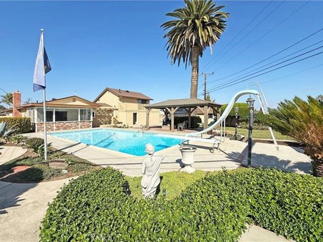 House for sale in Fountain Valley, California