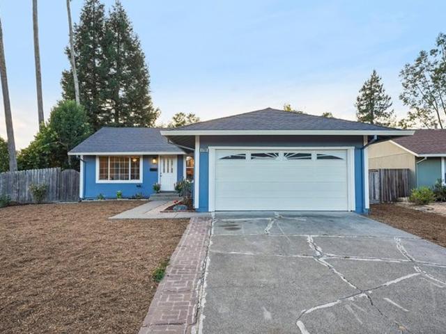House for sale in L Section, Rohnert Park