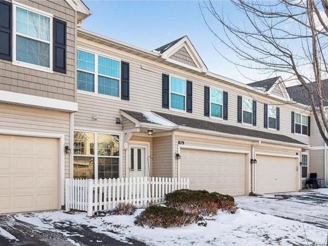 Townhouse for sale in Chaska, Minnesota