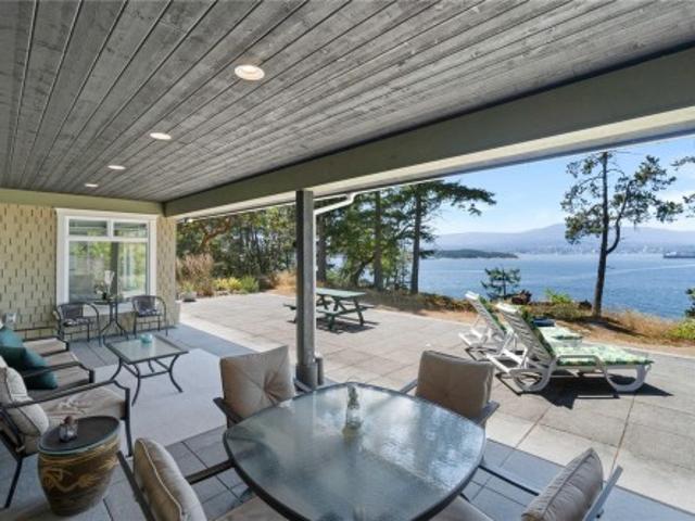 House for sale in Gabriola, British Columbia