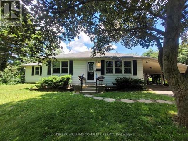 House for sale in Ancaster, Ontario