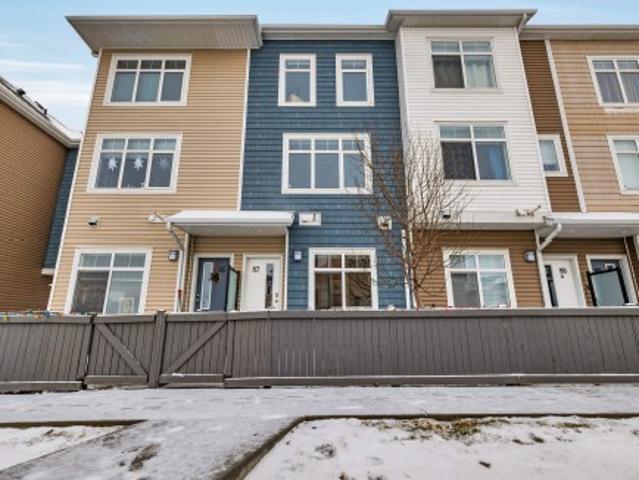 Townhouse for sale in Oakmont, St. Albert