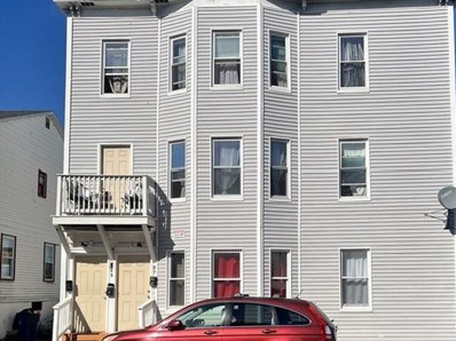 House for sale in Lawrence, Massachusetts