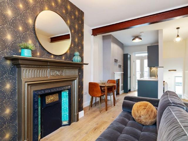 Apartment to rent in Bluebell, North Tipperary