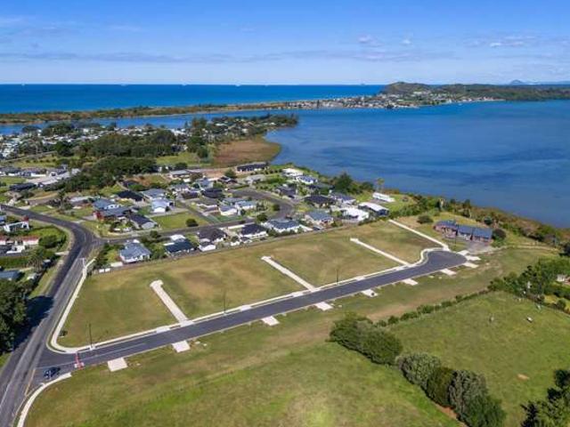 Land for sale in Athenree, Bay Of Plenty