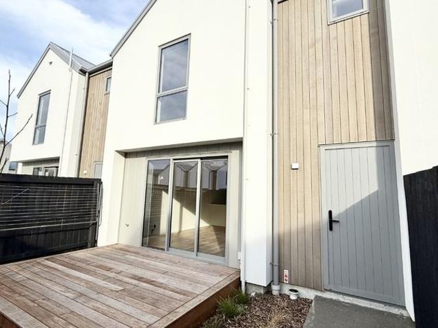 House for rent in Burwood, Coastal-Burwood Community