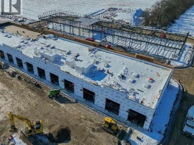 Commercial for rent in Woodstock, Ontario