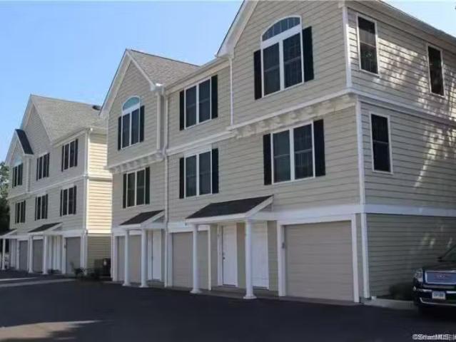 Apartment for rent in Milford