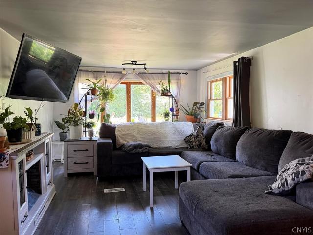 House for sale in Heuvelton, New York