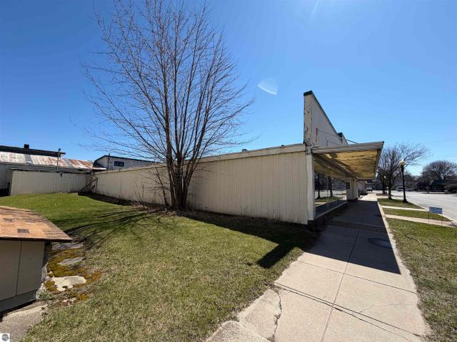 Commercial for sale in Manistee, Michigan
