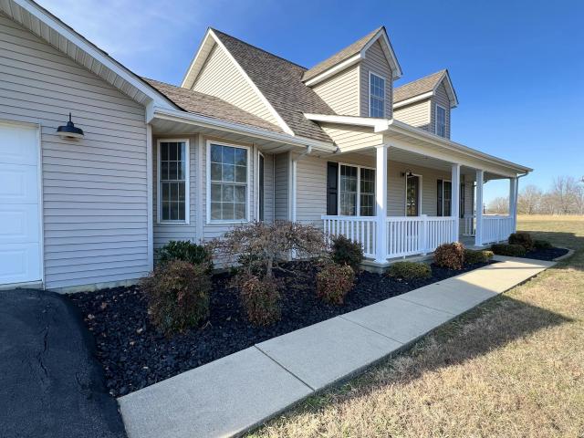 House for sale in Russell Springs, Kentucky