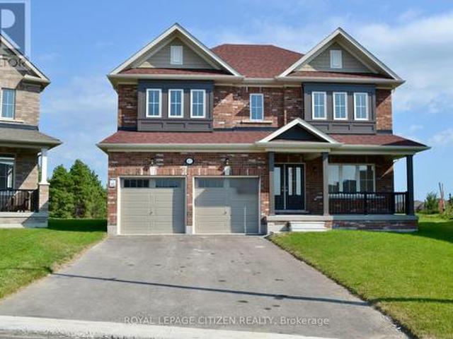 House for sale in Ontario