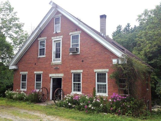 House for sale in New Hampshire