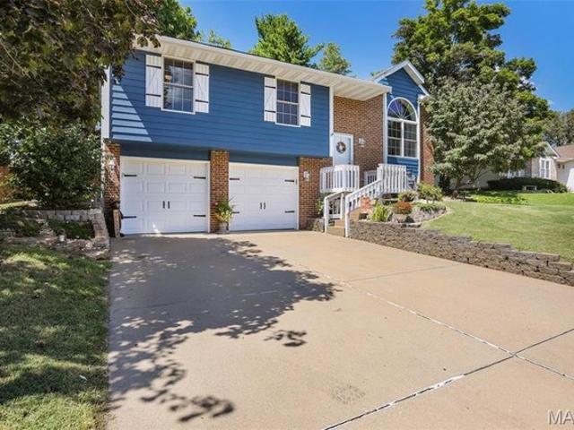 House for sale in Spring Valley, Glen Carbon