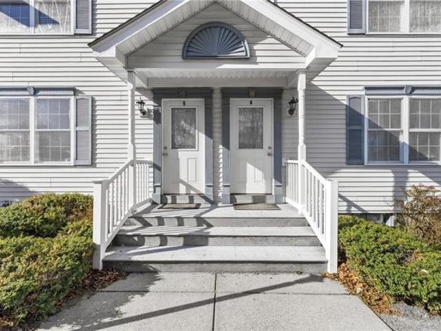 Condo for sale in Pawtucket, Rhode Island