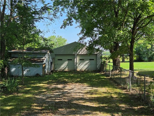 House for sale in Ark