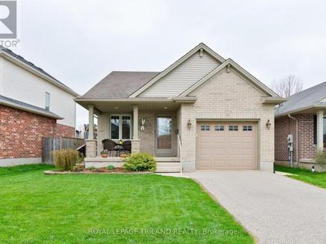House for sale in St. Thomas, Ontario