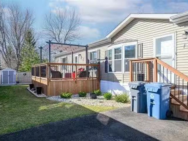House for sale in East St. Paul, Manitoba
