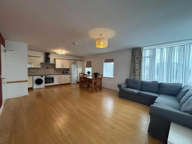 Apartment to rent in Gorey Urban ED, The Municipal District of Gorey — Kilmuckridge