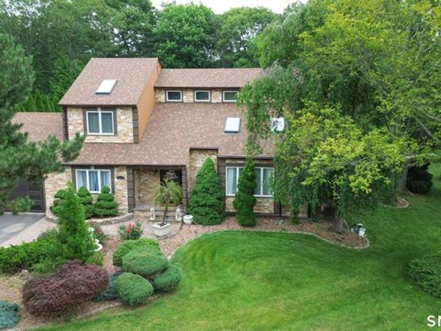 House for sale in East Hampton, Connecticut