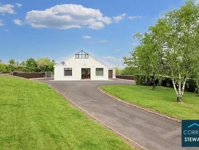 House for sale in Moneygold, Connacht