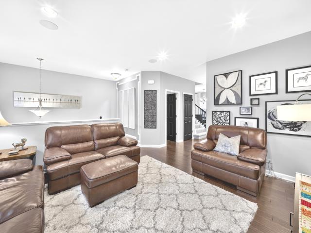 Townhouse for sale in Gilberts, Illinois