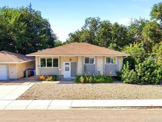 House for sale in Argyle Park, Regina