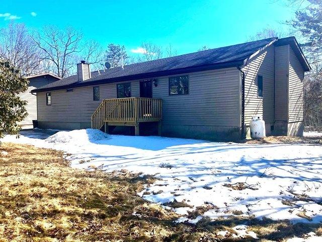 House for sale in Sparrow Bush, New York