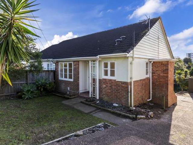 House for sale in Balmoral