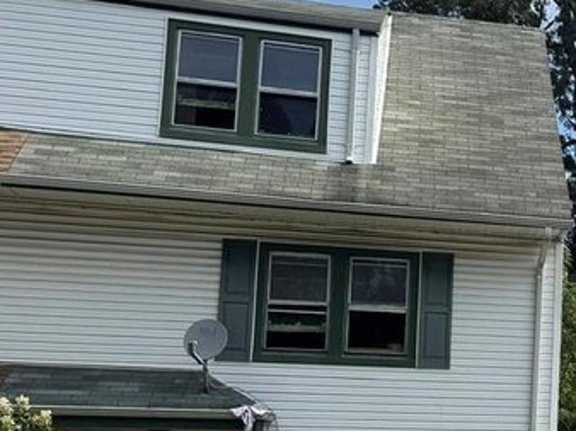 House for sale in Teaneck, New Jersey