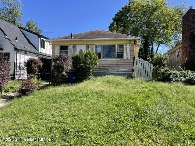 House for sale in Staten Island, New York