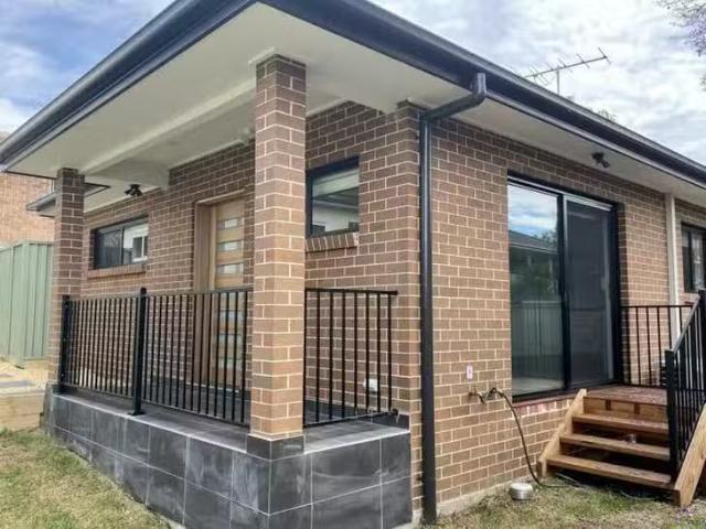 House for rent in Woodpark