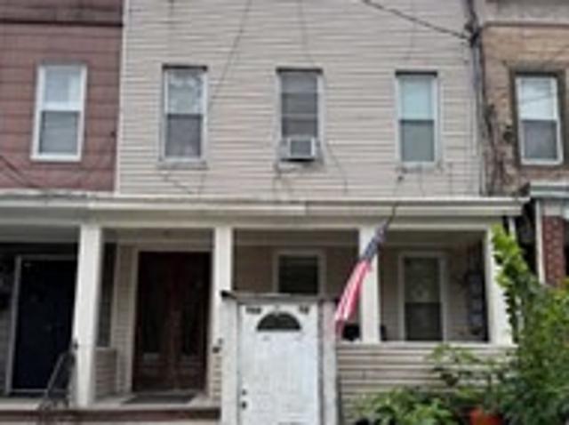 House for sale in Brooklyn Manor, New York